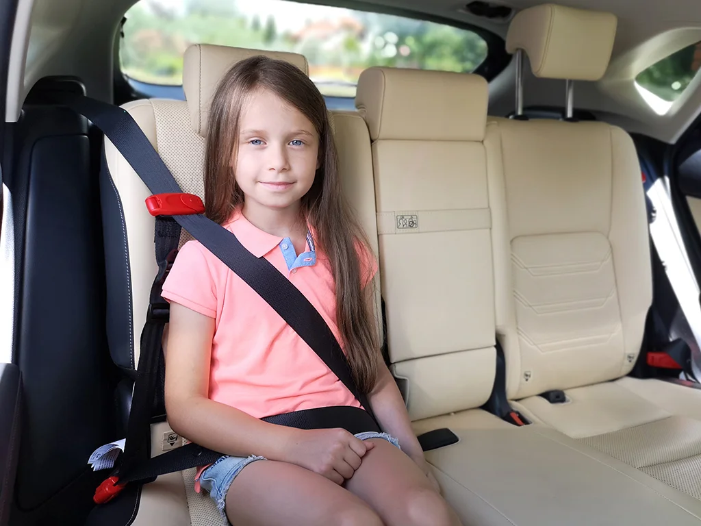 Smart Kid Belt: Przełomowe Rozwiązanie dla Bezpieczeństwa Dzieci w Samochodach